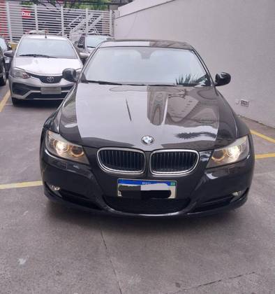 BMW 320i 2.0 16V GASOLINA 4P AUTOMÁTICO BMW 320i 2.0 16V GASOLINA 4P AUTOMÁTICO
